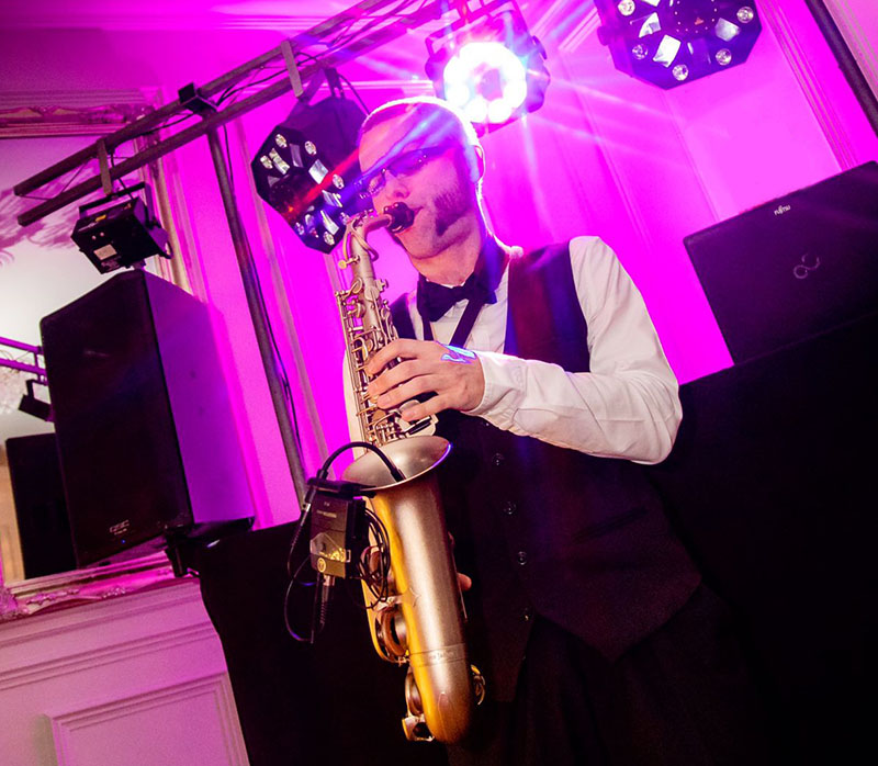DJ and saxophone package Hull Yorkshire Lincolnshire deposit